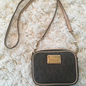 Michael Kors Crossbody